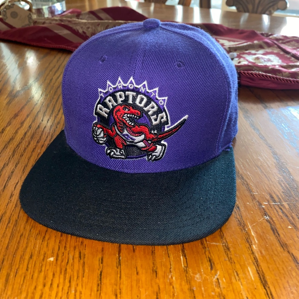 Toronto Raptors Mitchell & Ness SnapBack